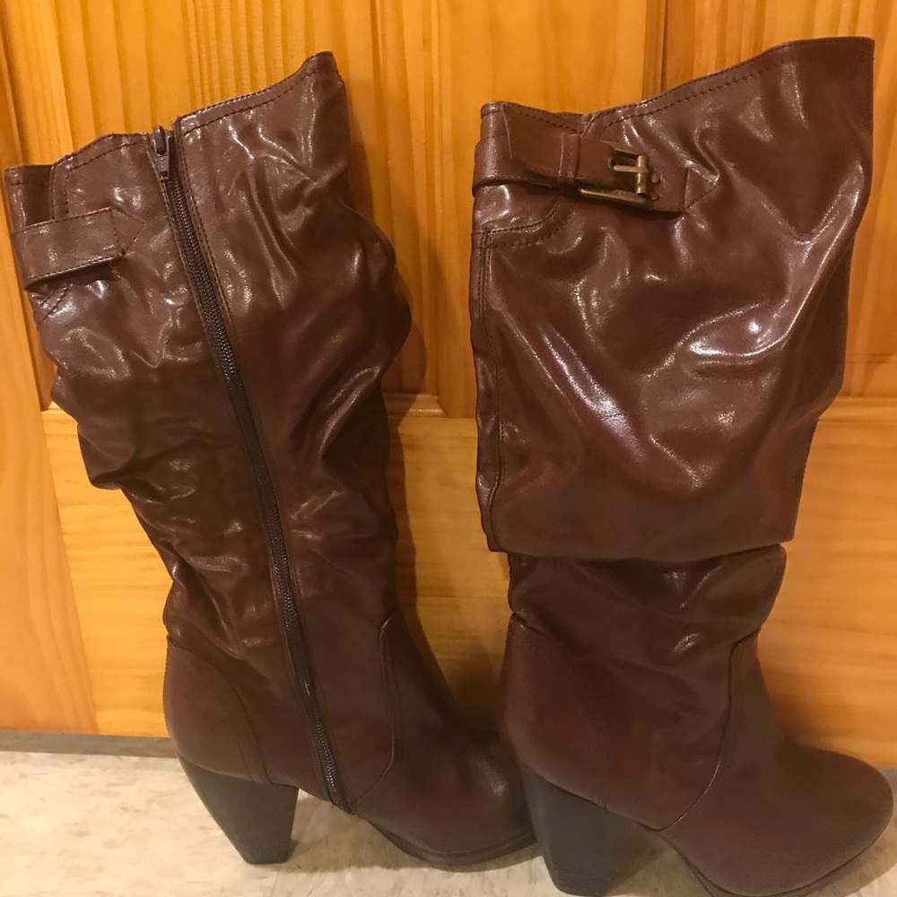 Heeled Boots Brown size 7.5 EUC NWOT